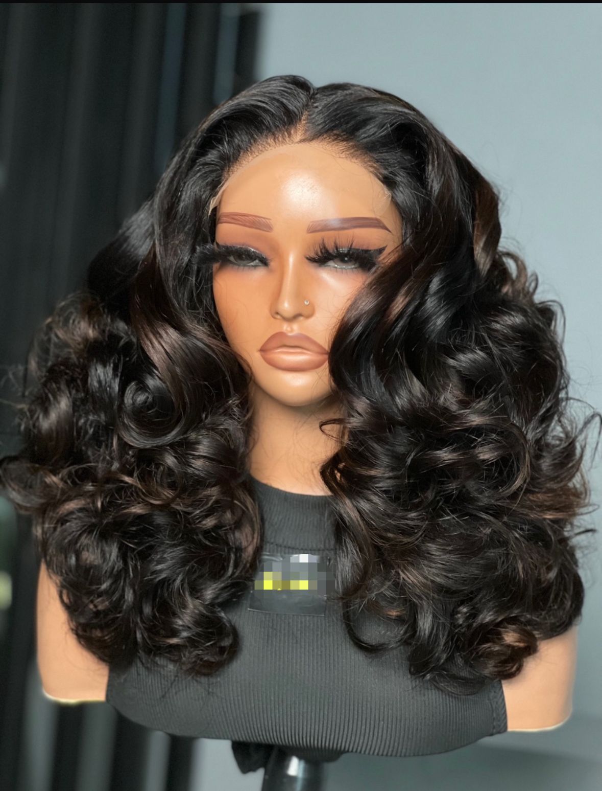 ๐ค Lira (Velvet Curls) - Soft power in every curl.